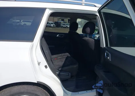 2015 Nissan Pathfinder z USA, uszkodzony, nr VIN 5N1AR2MN2FC686217